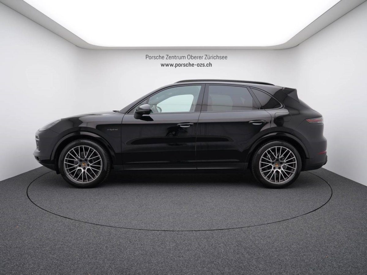 PORSCHE Cayenne E-Hybrid Platinum Edition, Hybride Rechargeable Essence/Électricité, Occasion / Utilisé, Automatique - 2