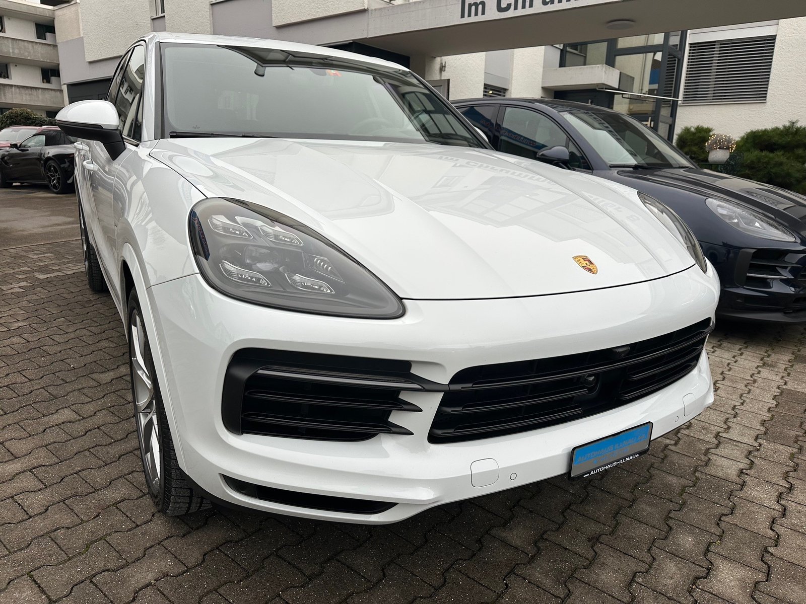 PORSCHE Cayenne E-Hybrid, Plug-in-Hybrid Petrol/Electric, Second hand / Used, Automatic