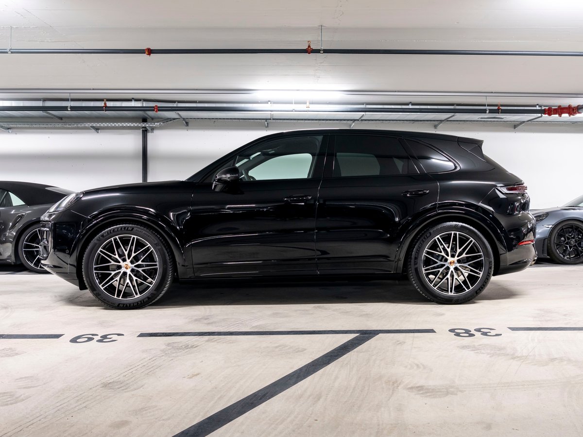 PORSCHE Cayenne Black Edition Tiptronic, Petrol, New car, Automatic - 2