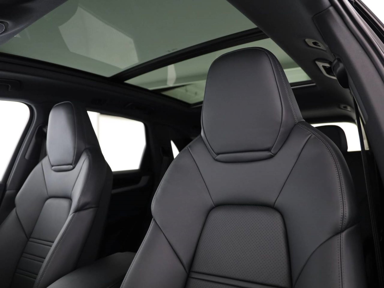 PORSCHE Cayenne, Petrol, New car, Automatic - 5
