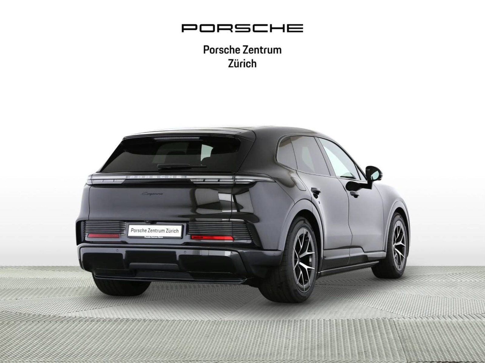 PORSCHE Cayenne Electric, Electric, New car, Automatic - 3