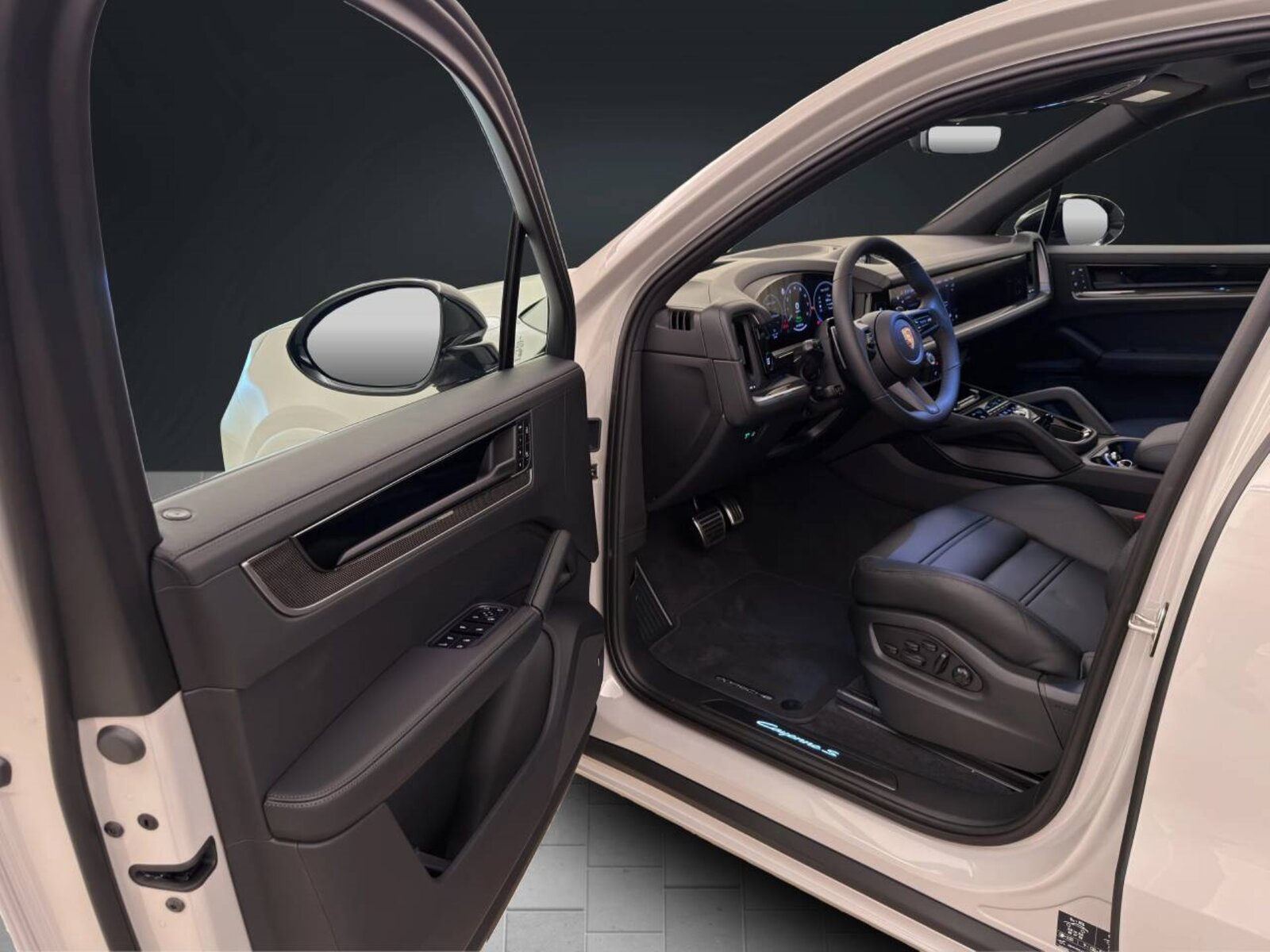 PORSCHE Cayenne S E-Hybrid Black Edition, Plug-in-Hybrid Benzina/Elettrica, Auto nuove, Automatico - 4