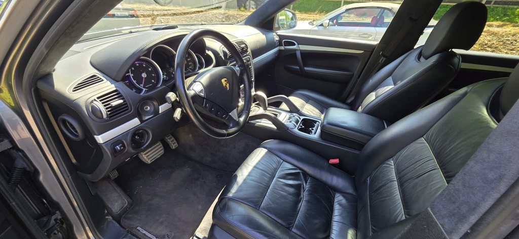 PORSCHE CAYENNE 4.5 V8 Turbo, Benzina, Occasioni / Usate, Automatico - 7
