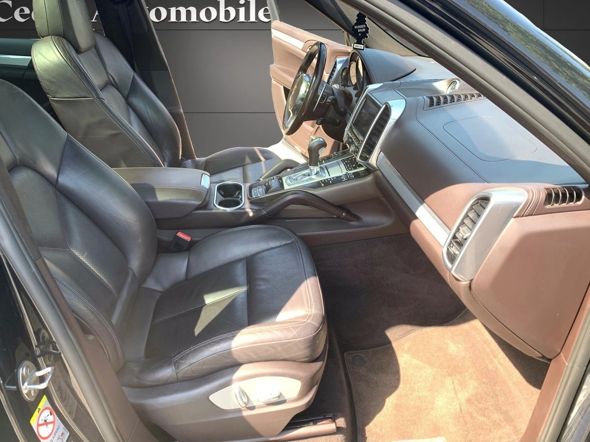 PORSCHE Cayenne Diesel, Diesel, Occasion / Utilisé, Automatique - 6