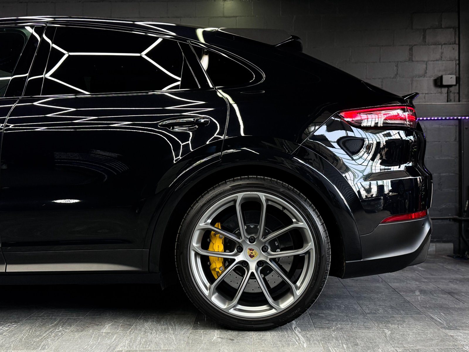 PORSCHE Cayenne Turbo GT, Petrol, Second hand / Used, Automatic - 6