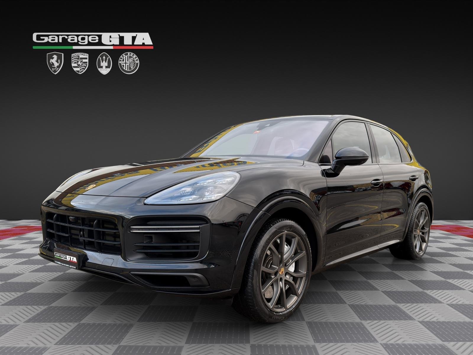 PORSCHE Cayenne Turbo