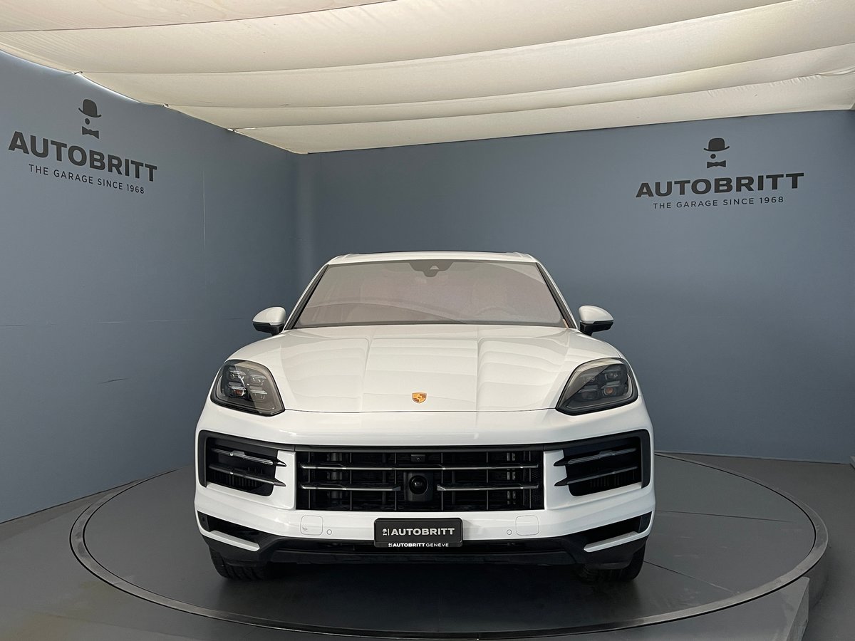 PORSCHE Cayenne 3.0 V6 E-Hybrid, Hybride Rechargeable Essence/Électricité, Occasion / Utilisé, Automatique - 2