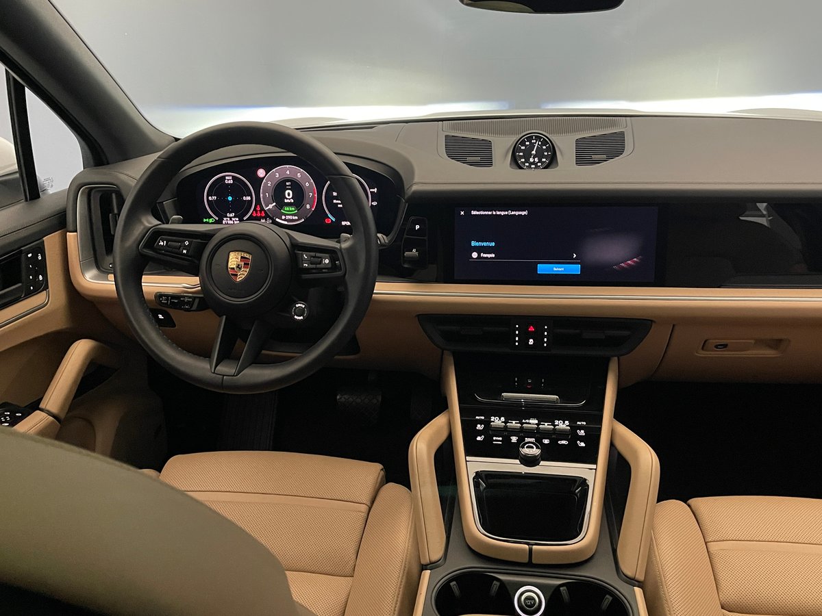PORSCHE Cayenne 3.0 V6 E-Hybrid, Hybride Rechargeable Essence/Électricité, Occasion / Utilisé, Automatique - 6