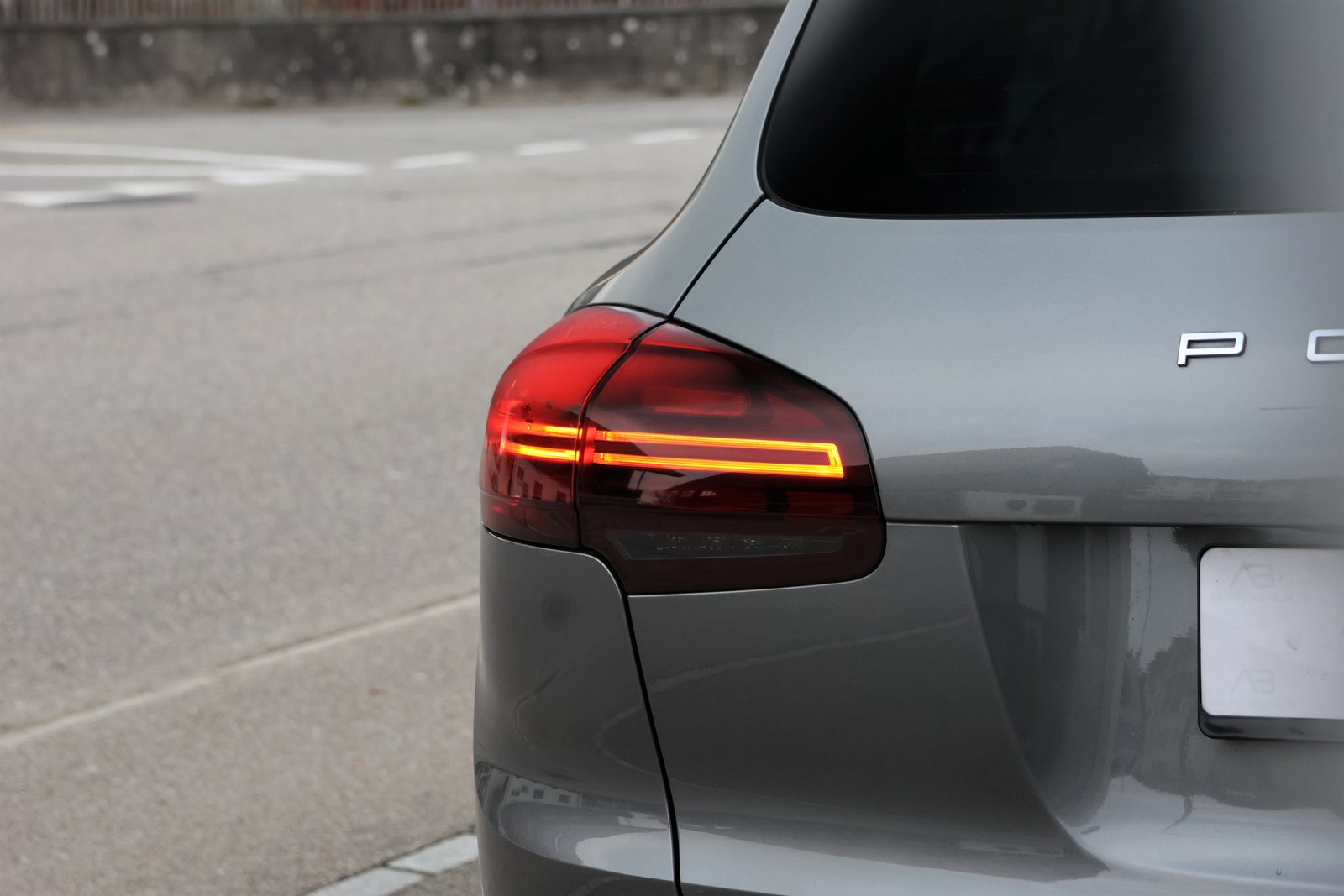 PORSCHE Cayenne S E-Hybrid, Hybride Rechargeable Essence/Électricité, Occasion / Utilisé, Automatique - 4