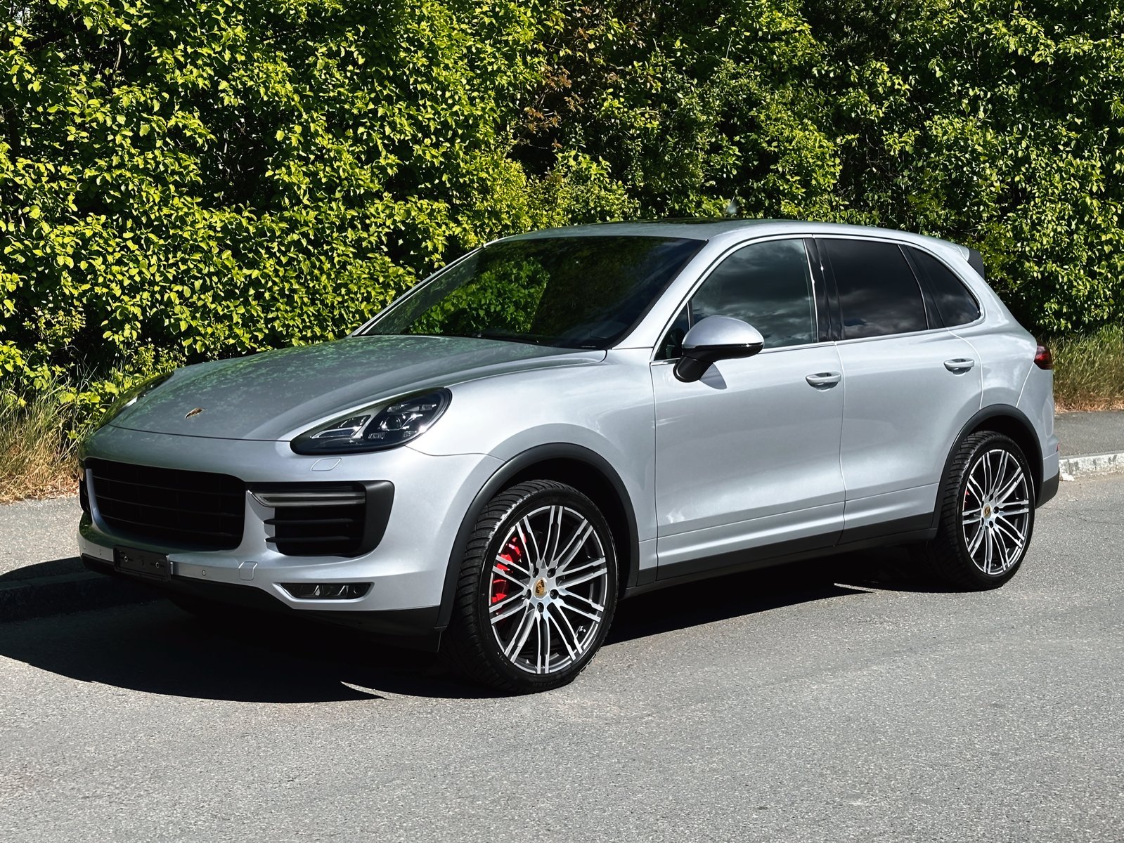 PORSCHE Cayenne Turbo