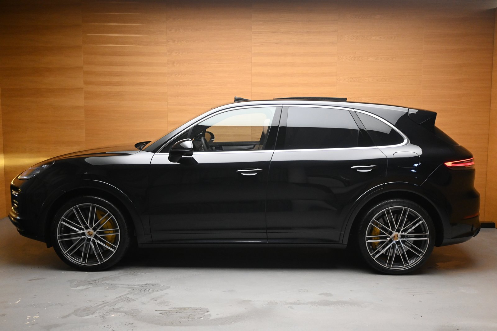 PORSCHE Cayenne Turbo S E-Hybrid, Hybride Rechargeable Essence/Électricité, Occasion / Utilisé, Automatique - 4
