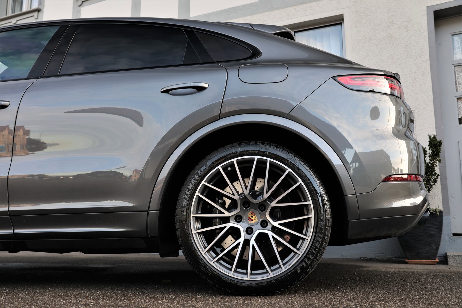PORSCHE Cayenne Turbo Coupé S E-Hybrid (CH) 2+2y, Hybride Rechargeable Essence/Électricité, Occasion / Utilisé, Automatique - 7