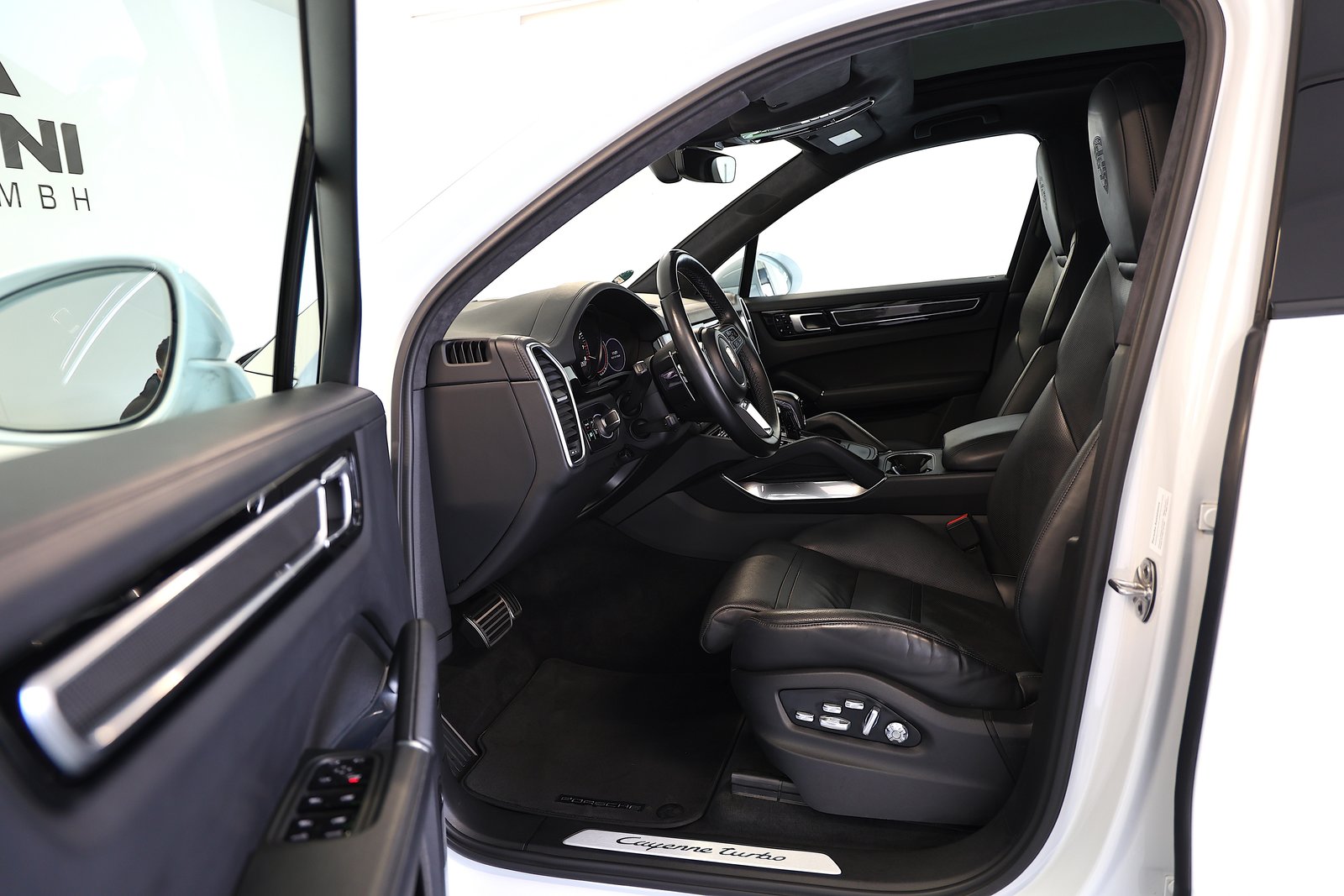 PORSCHE Cayenne Turbo, Petrol, Second hand / Used, Automatic - 7