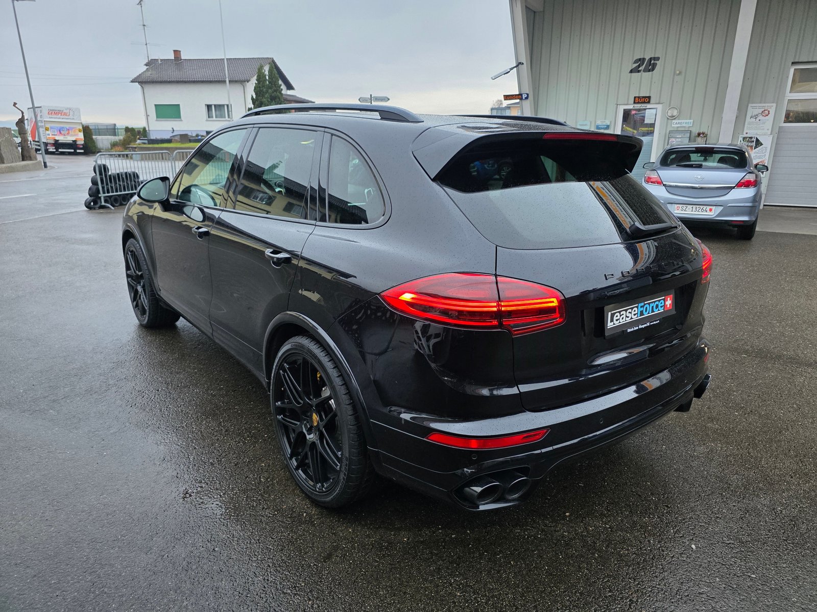 PORSCHE Cayenne Turbo S, Petrol, Second hand / Used, Automatic - 7