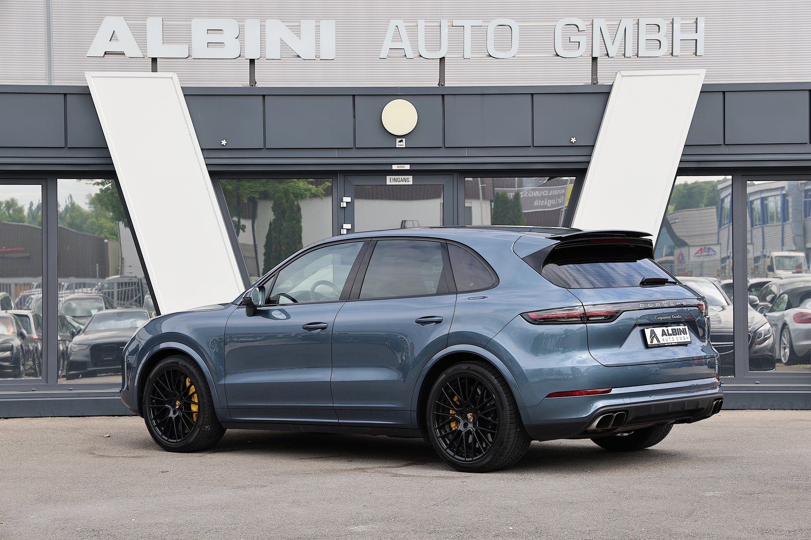 PORSCHE Cayenne Turbo, Petrol, Second hand / Used, Automatic - 4