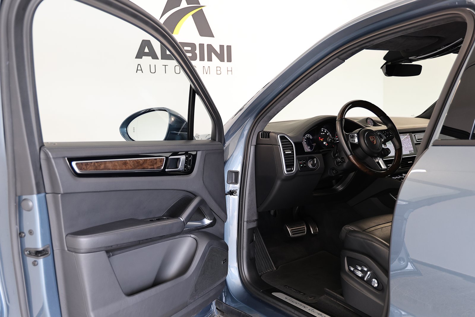 PORSCHE Cayenne Turbo, Petrol, Second hand / Used, Automatic - 7