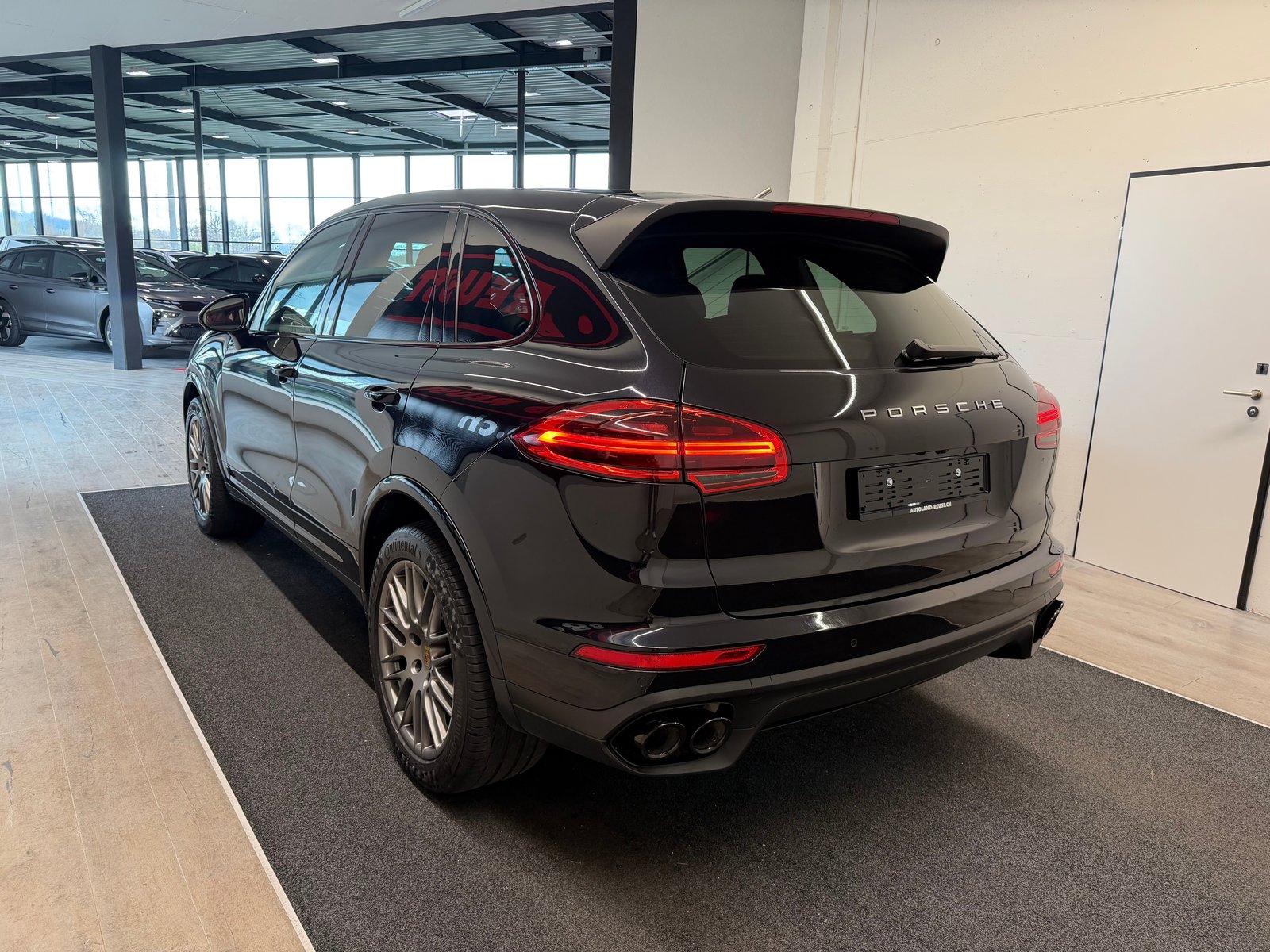 PORSCHE Cayenne Diesel Platinum Edition, Diesel, Occasion / Utilisé, Automatique - 6