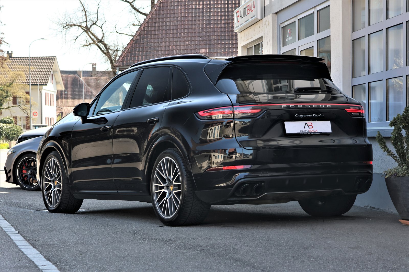 PORSCHE Cayenne Turbo (CH) 550PS, Benzin, Occasion / Gebraucht, Automatik - 3