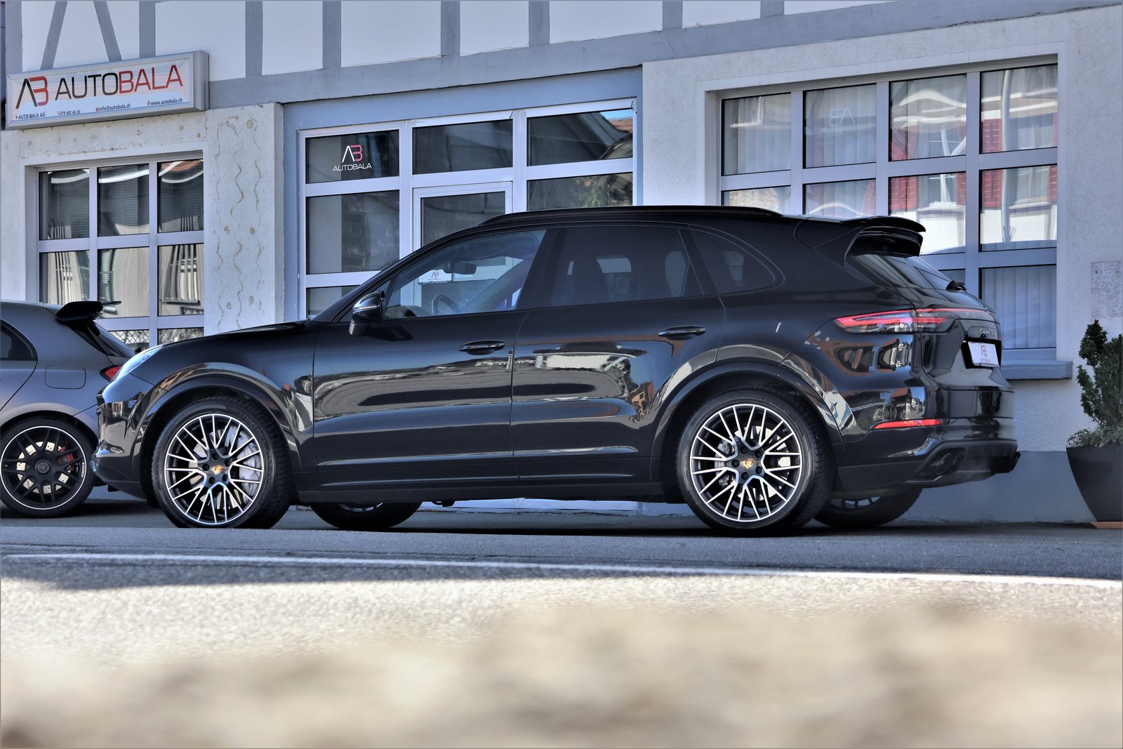PORSCHE Cayenne Turbo (CH) 550PS, Benzin, Occasion / Gebraucht, Automatik - 4
