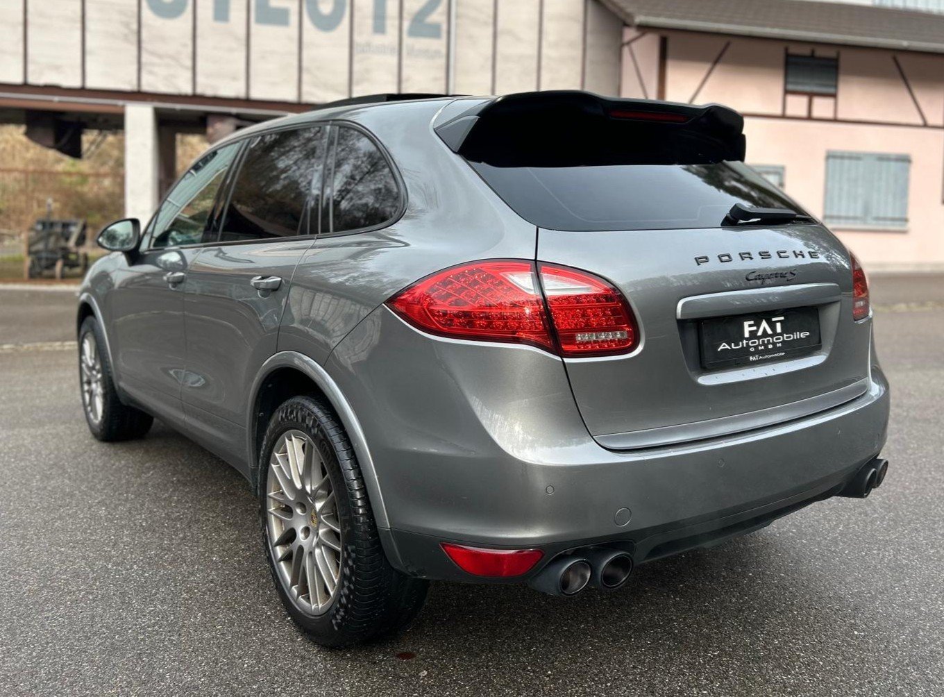 PORSCHE Cayenne S, Petrol, Second hand / Used, Automatic - 3