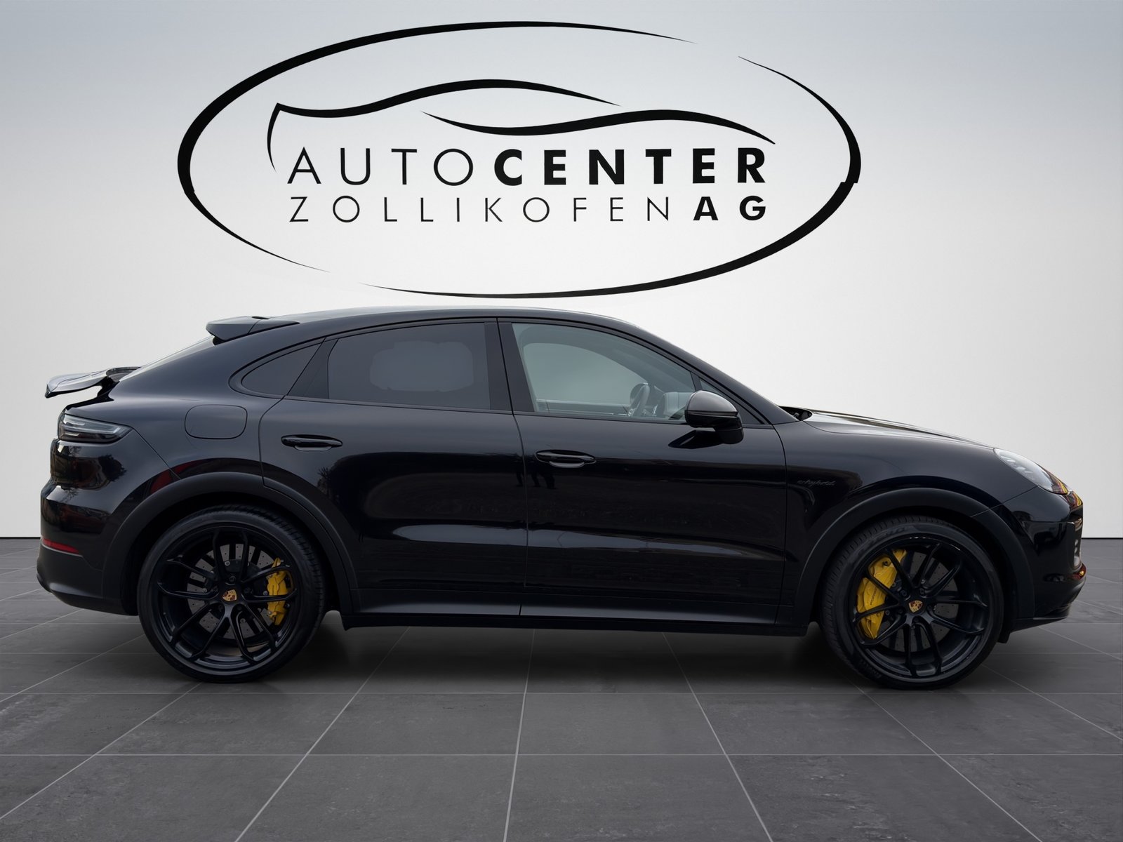 PORSCHE Cayenne Turbo Coupé S E-Hybrid, Plug-in-Hybrid Petrol/Electric, Second hand / Used, Automatic - 3