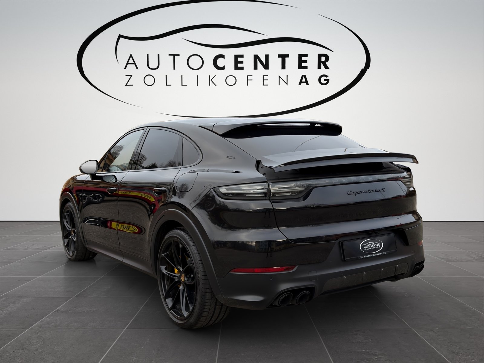 PORSCHE Cayenne Turbo Coupé S E-Hybrid, Plug-in-Hybrid Petrol/Electric, Second hand / Used, Automatic - 4