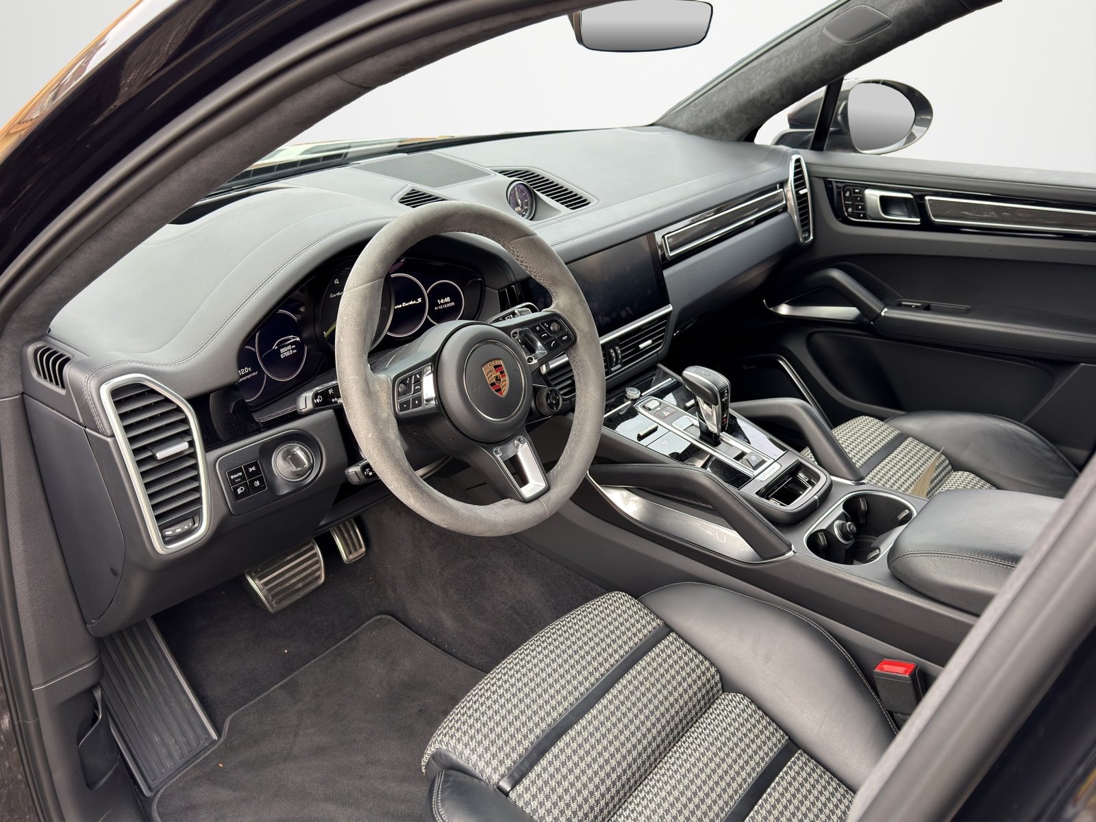 PORSCHE Cayenne Turbo Coupé S E-Hybrid, Plug-in-Hybrid Petrol/Electric, Second hand / Used, Automatic - 7