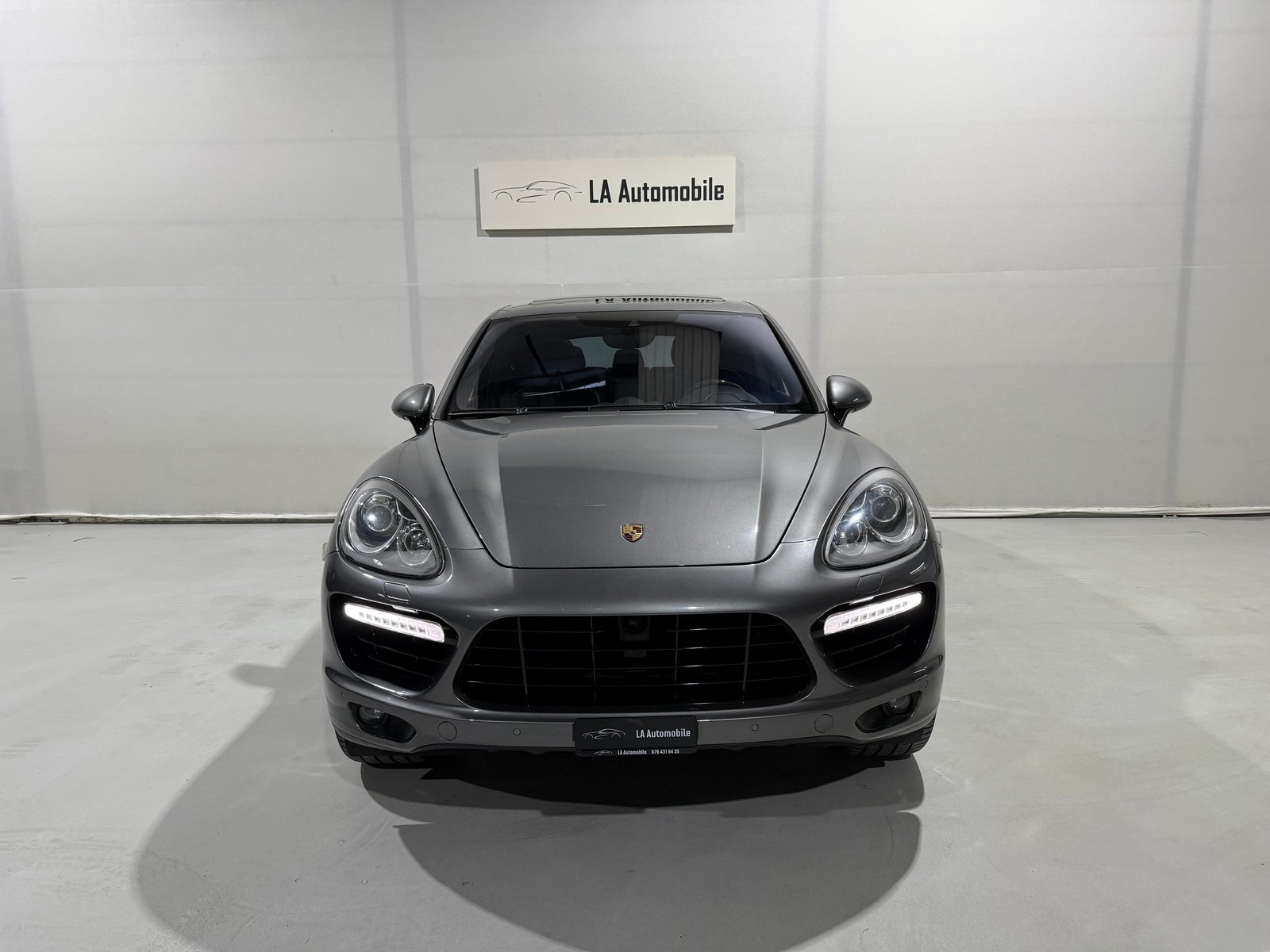 PORSCHE Cayenne Turbo S, Petrol, Second hand / Used, Automatic - 4