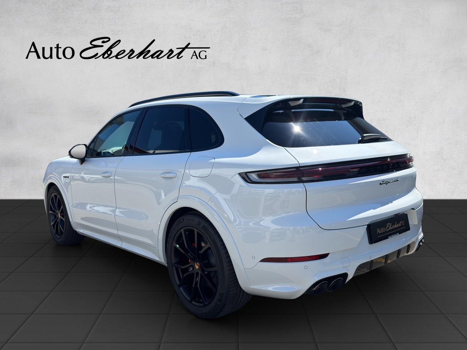PORSCHE Cayenne S E-Hybrid Black Edition, Plug-in-Hybrid Benzin/Elektro, Occasion / Gebraucht, Automatik - 2