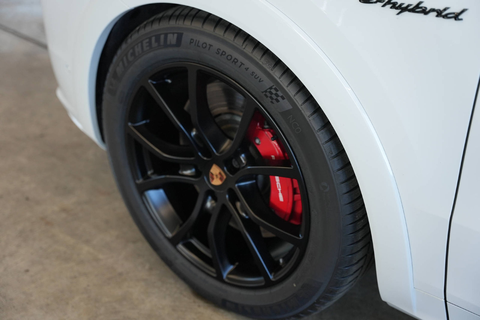 PORSCHE Cayenne S E-Hybrid Black Edition, Plug-in-Hybrid Benzin/Elektro, Occasion / Gebraucht, Automatik - 6