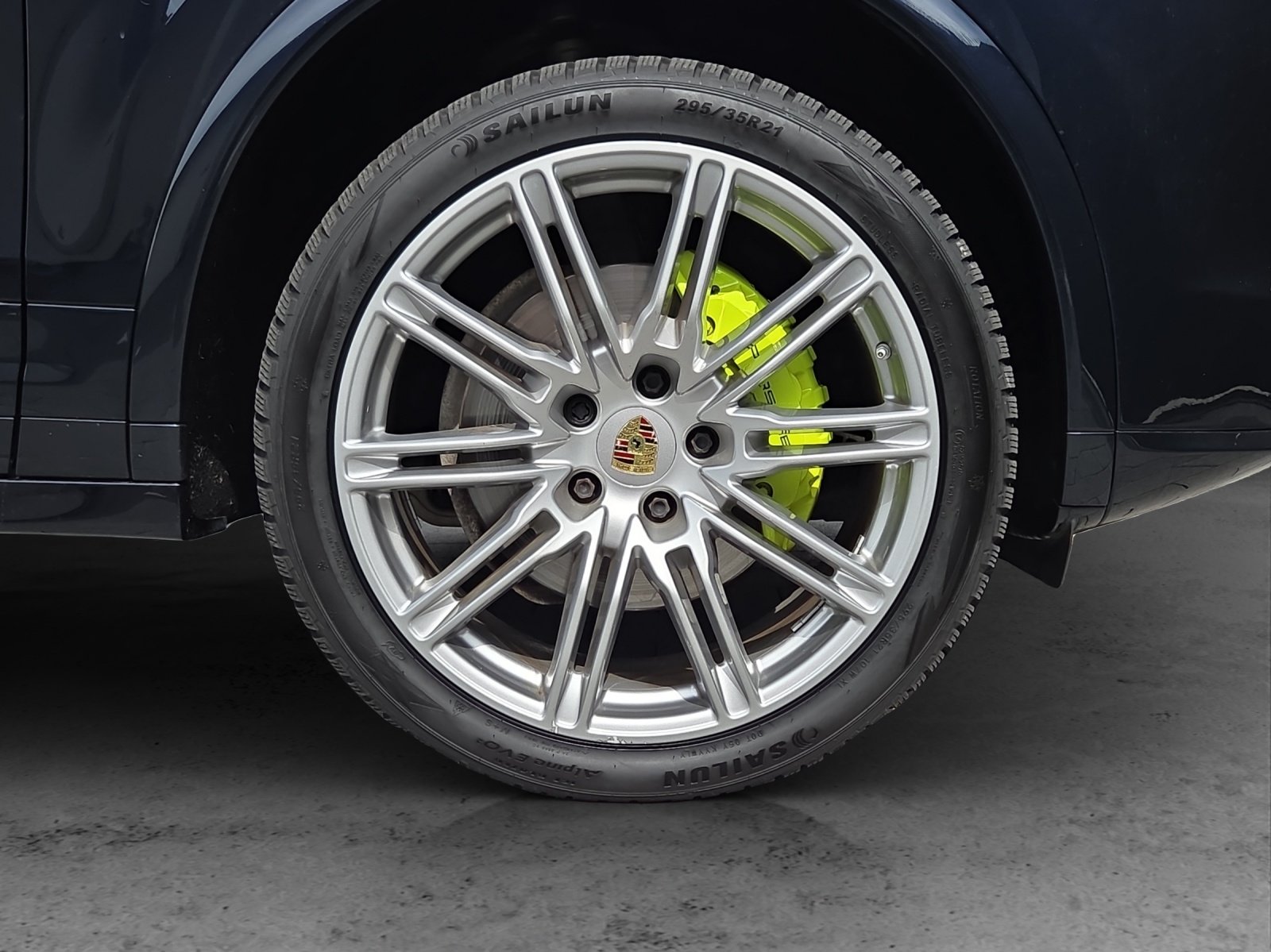PORSCHE Cayenne S E-Hybrid, Plug-in-Hybrid Petrol/Electric, Second hand / Used, Automatic - 6