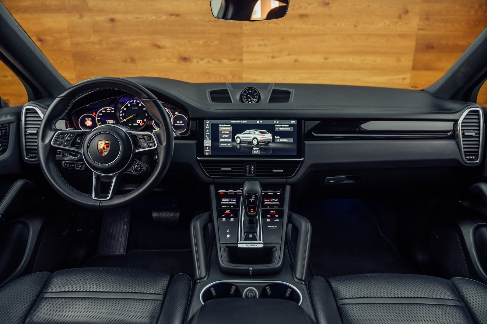 PORSCHE Cayenne Coupé E-Hybrid, Plug-in-Hybrid Petrol/Electric, Second hand / Used, Automatic - 5