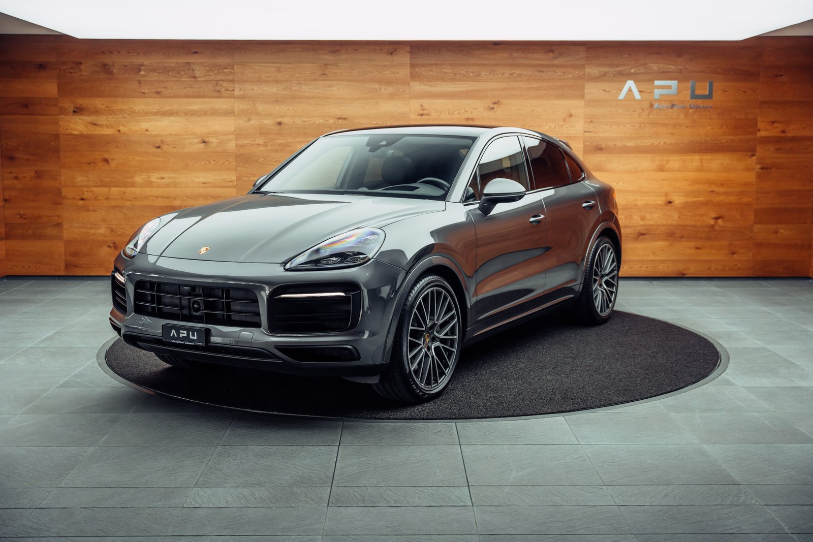 PORSCHE Cayenne S Coupé, Petrol, Second hand / Used, Automatic - 4