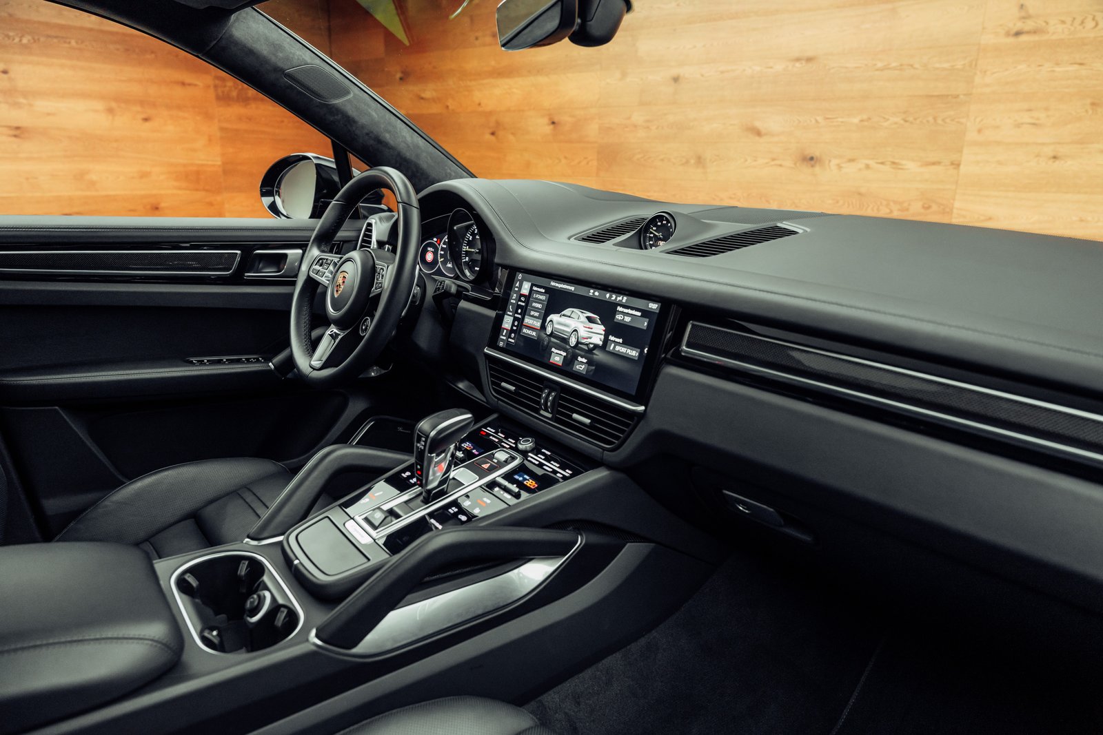 PORSCHE Cayenne Turbo Coupé S E-Hybrid, Plug-in-Hybrid Petrol/Electric, Second hand / Used, Automatic - 7