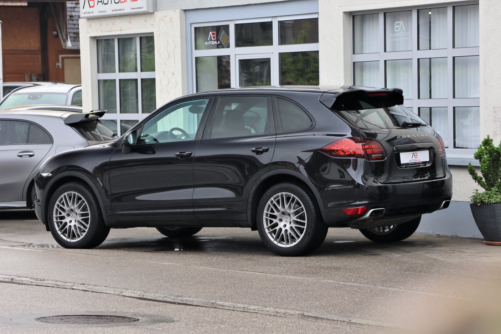 PORSCHE Cayenne Diesel, Diesel, Second hand / Used, Automatic - 5