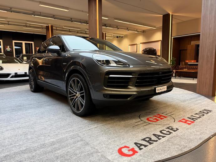 PORSCHE Cayenne Coupé 3.0 V6 E-Hybrid, Hybride Rechargeable Essence/Électricité, Occasion / Utilisé, Automatique