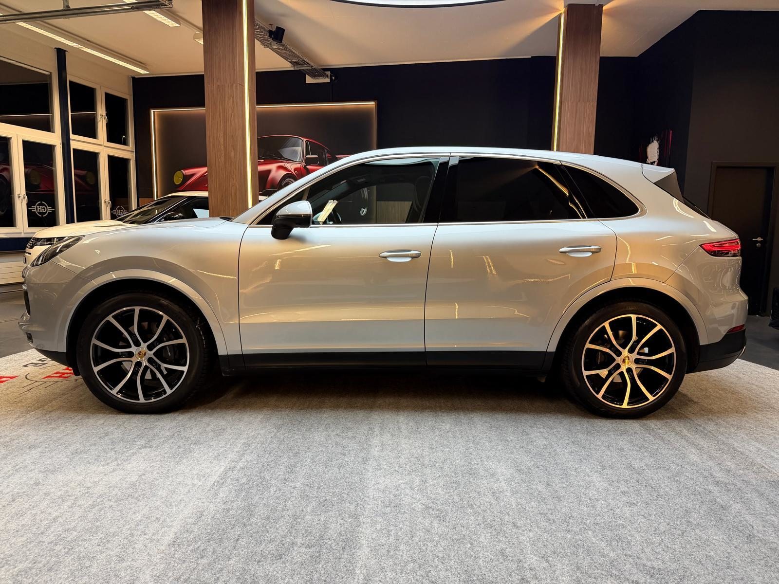 PORSCHE Cayenne 3.0 V6, Petrol, Second hand / Used, Automatic - 5