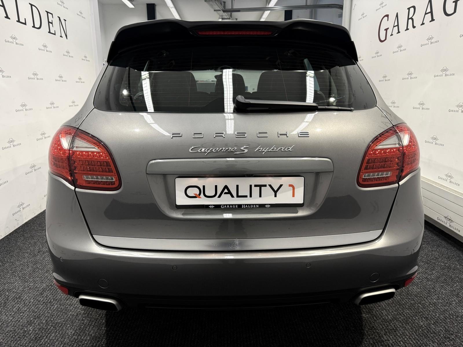 PORSCHE Cayenne 3.0 V6 S Hybrid, Full-Hybrid Petrol/Electric, Second hand / Used, Automatic - 5
