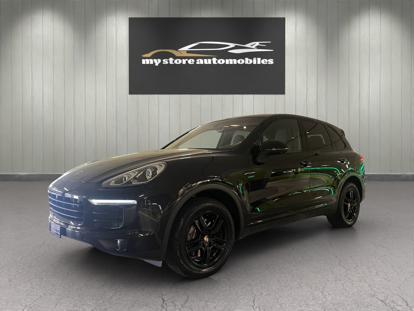 PORSCHE Cayenne, Petrol, Second hand / Used, Automatic - 4