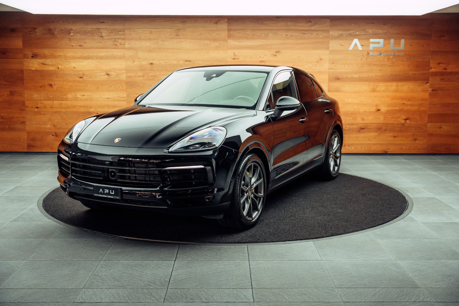 PORSCHE Cayenne Coupé, Petrol, Second hand / Used, Automatic - 4
