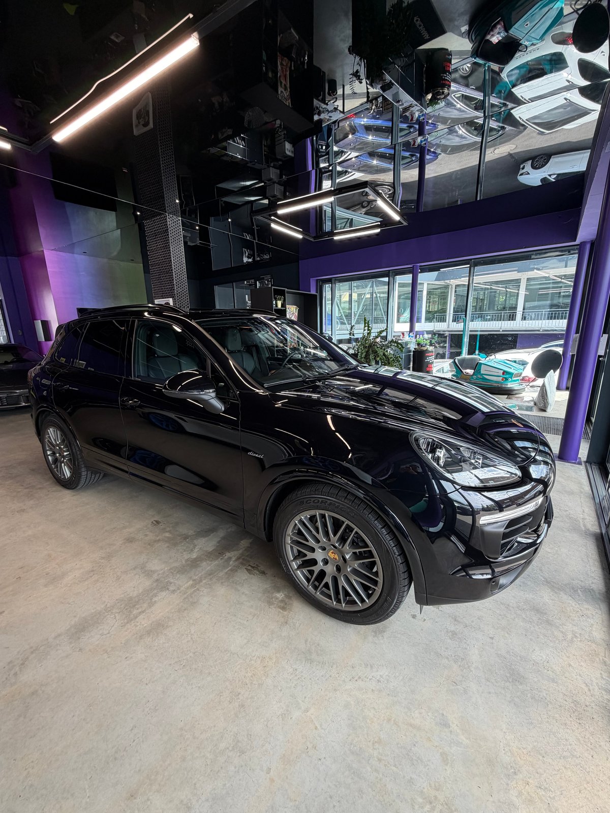 PORSCHE Cayenne Diesel Platinum Edition, Diesel, Second hand / Used, Automatic - 7