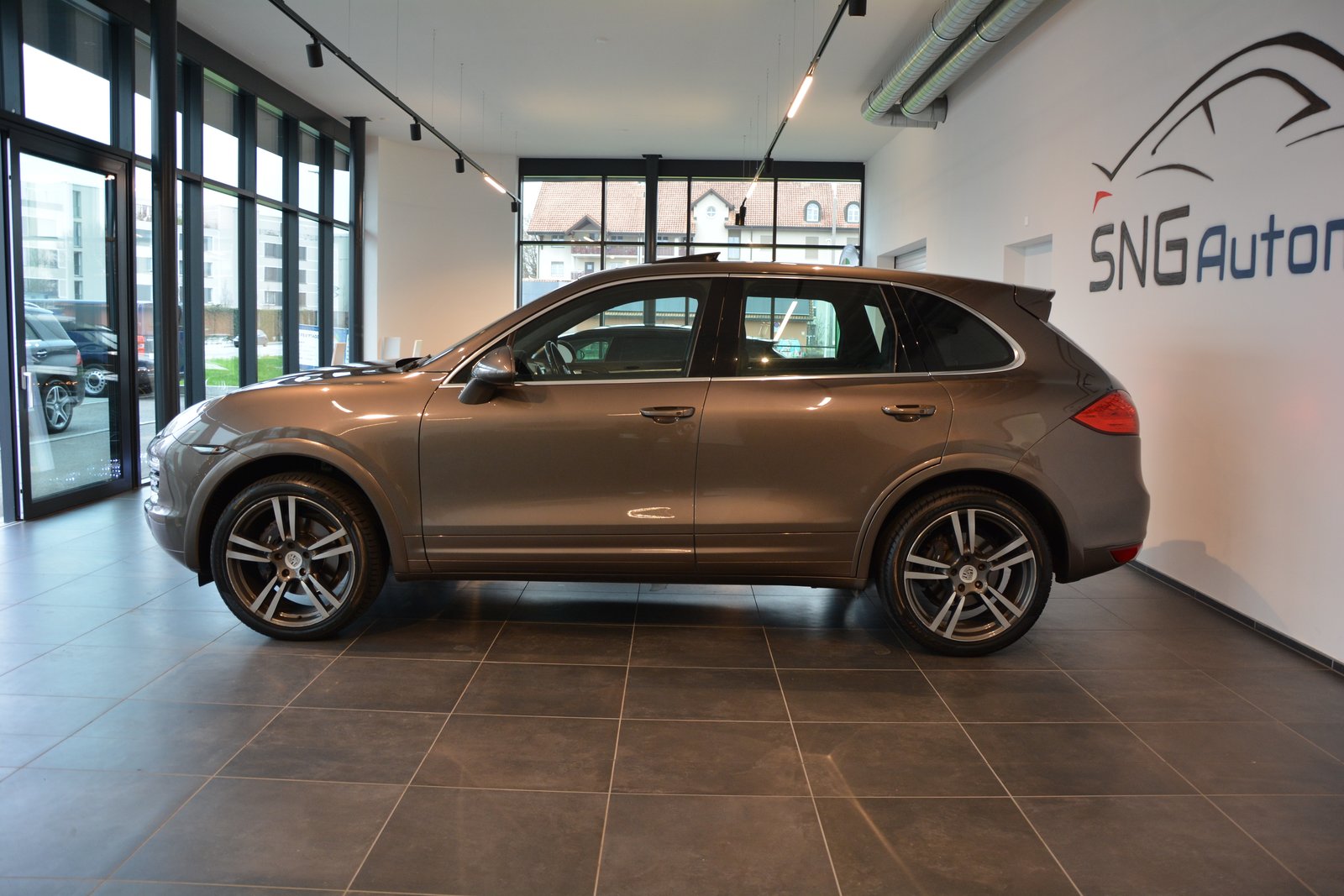 PORSCHE Cayenne Diesel, Diesel, Second hand / Used, Automatic - 3