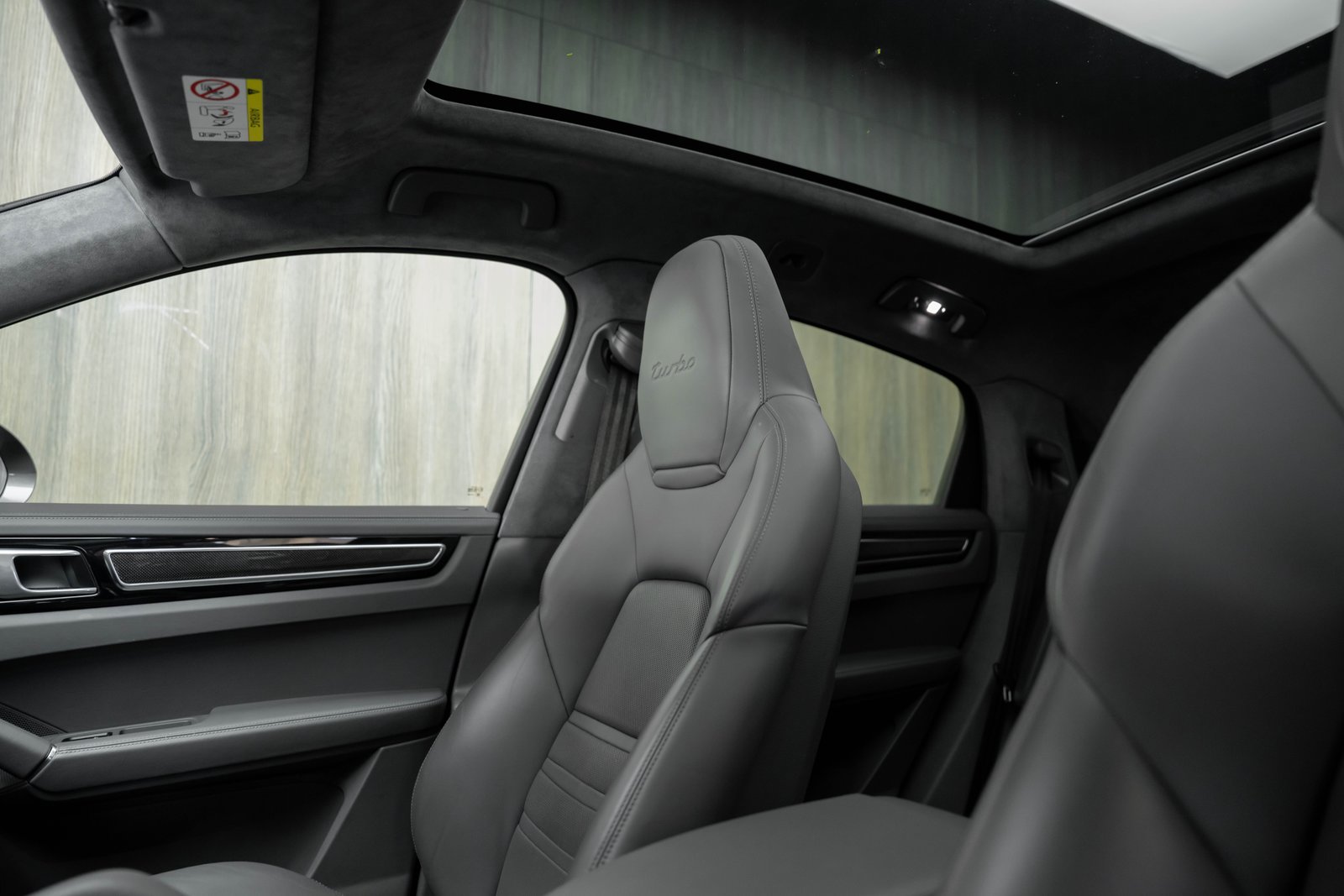 PORSCHE Cayenne Turbo Coupé CH-Fz Approved 09.27, Benzin, Occasion / Gebraucht, Automatik - 7