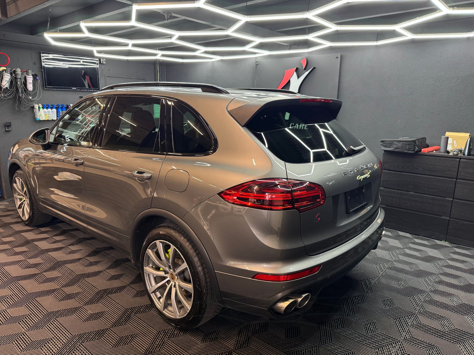 PORSCHE Cayenne S E-Hybrid, Hybride Rechargeable Essence/Électricité, Occasion / Utilisé, Automatique - 5