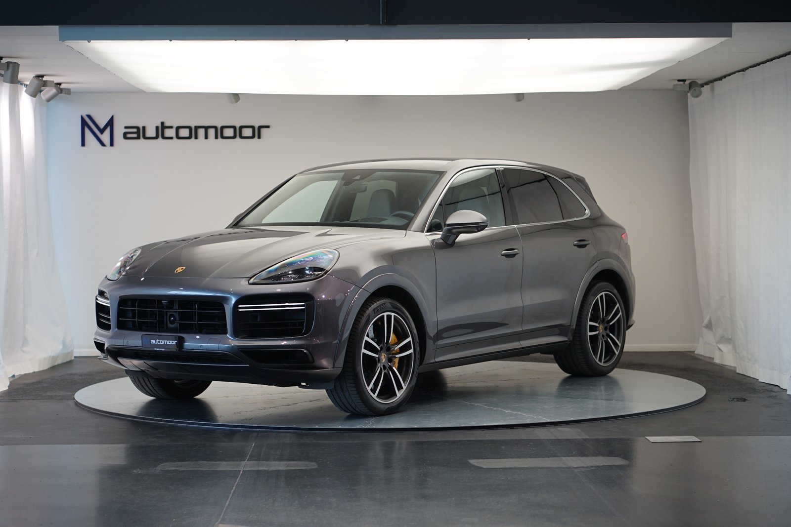 PORSCHE Cayenne Turbo *CH-Fahrzeug*