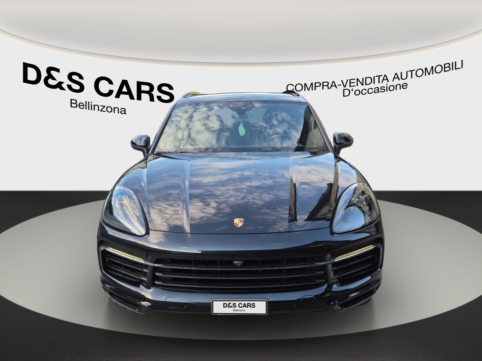 PORSCHE Cayenne, Petrol, Second hand / Used, Automatic - 2