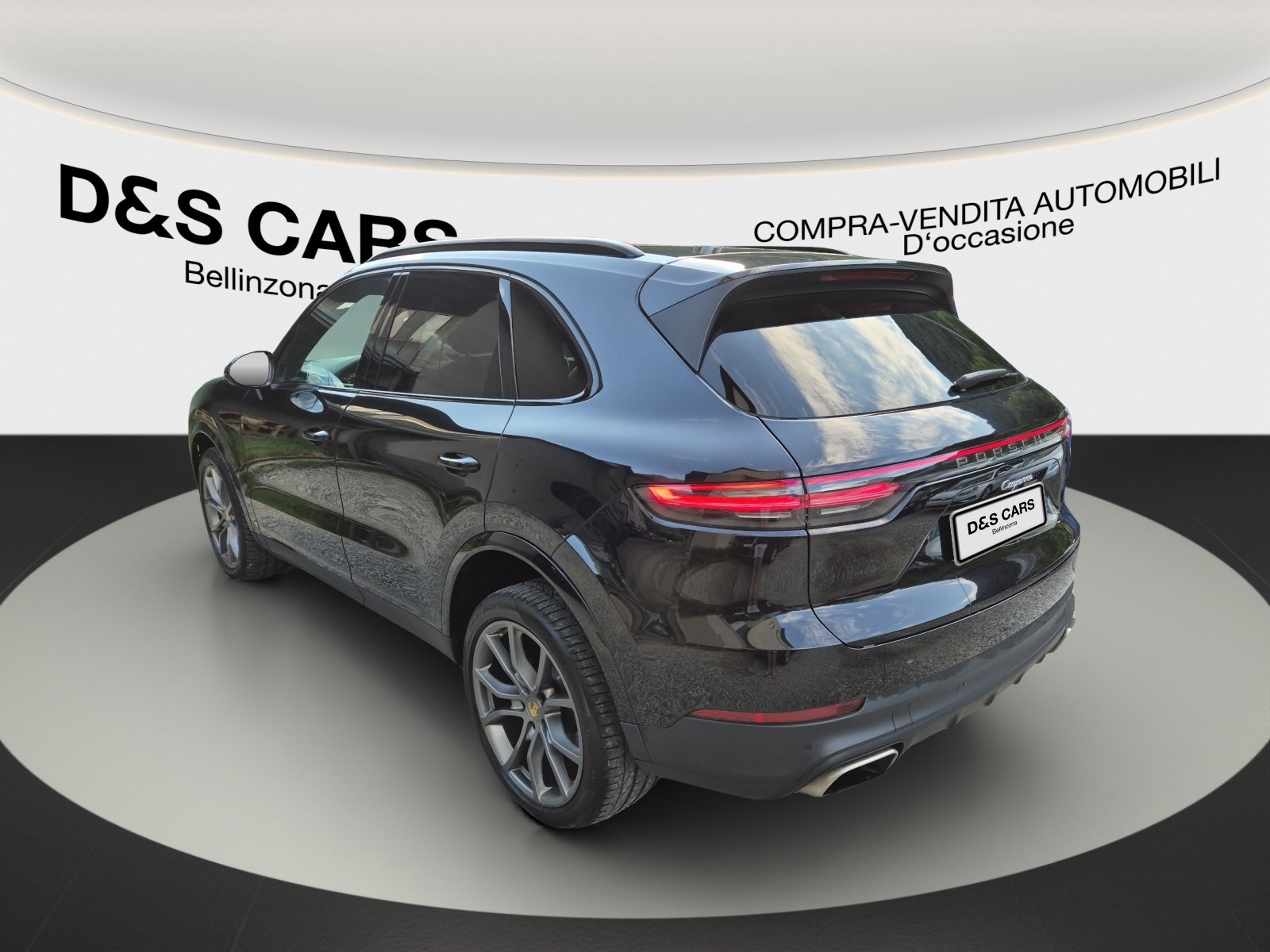 PORSCHE Cayenne, Petrol, Second hand / Used, Automatic - 4
