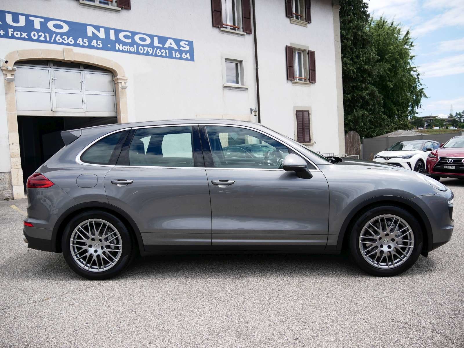 PORSCHE Cayenne S, Petrol, Second hand / Used, Automatic - 4