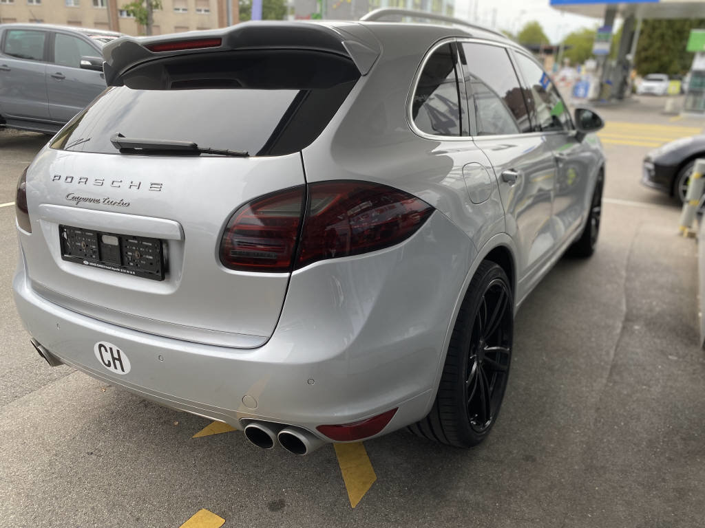 PORSCHE Cayenne 4.8 V8 Turbo TipTronic, Essence, Occasion / Utilisé, Automatique - 7
