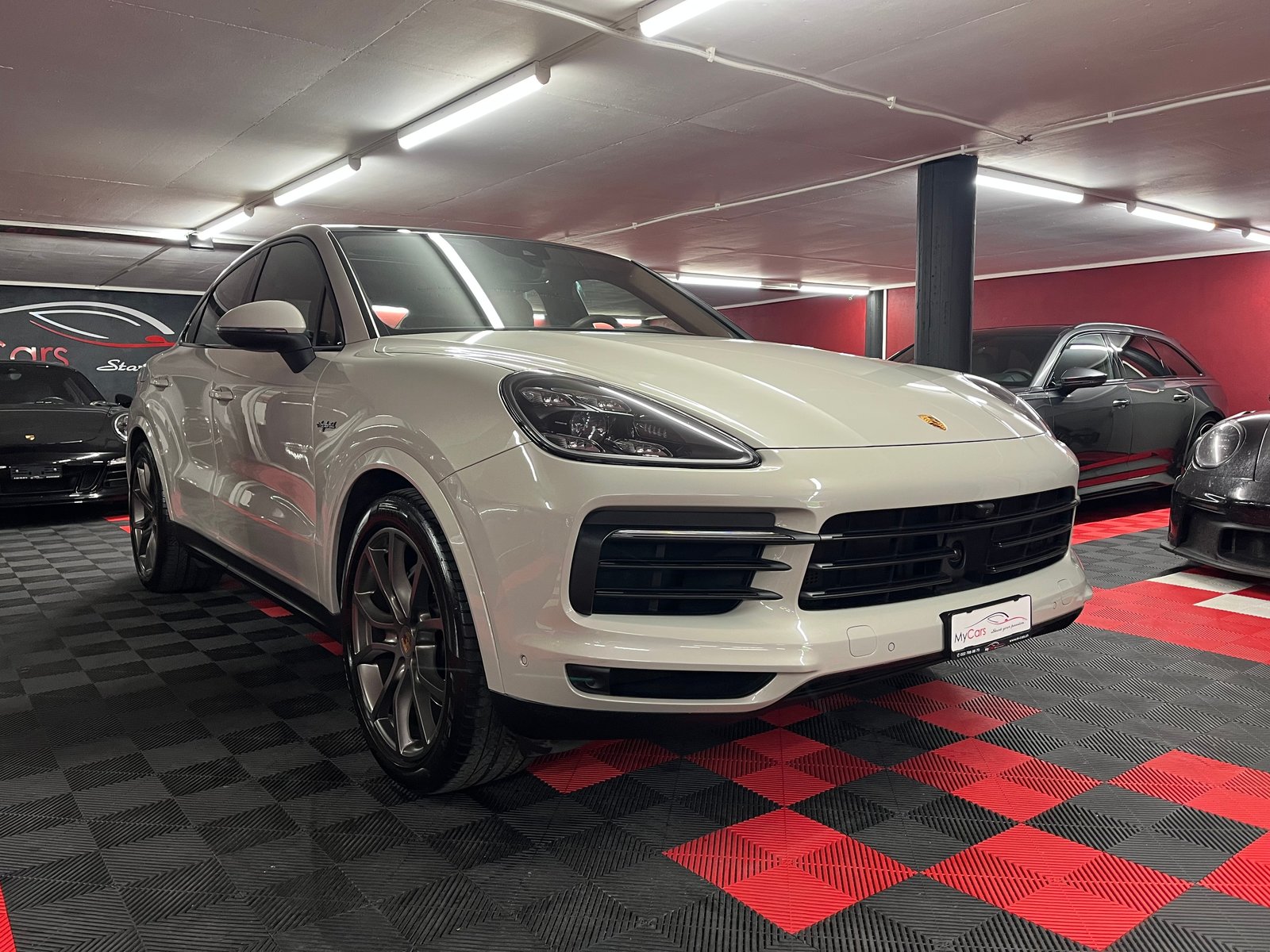 PORSCHE Cayenne Coupé E-Hybrid